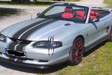 Ford Mustang 220.000 km 9.500 &euro; Mönchengladbach 41065