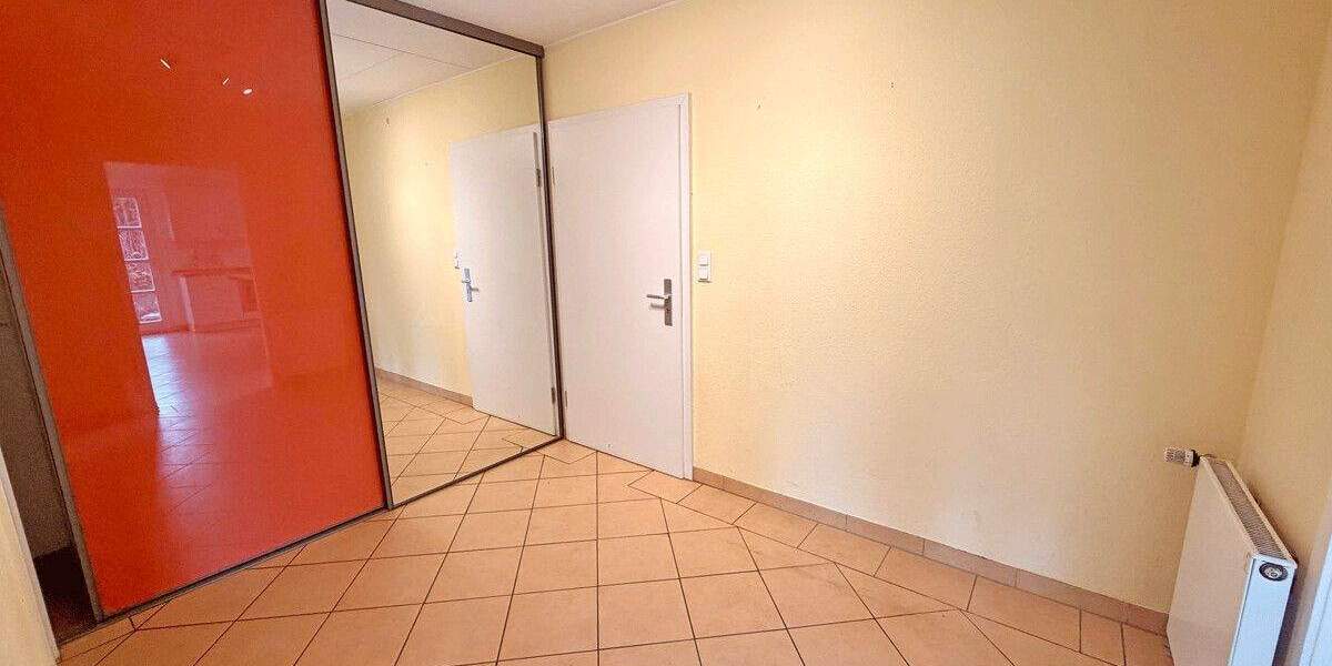 Einfamilienhaus Moers Utfort - 5 Zimmer, 203 m&sup2;, 400.000&euro; | Angebot:25684460