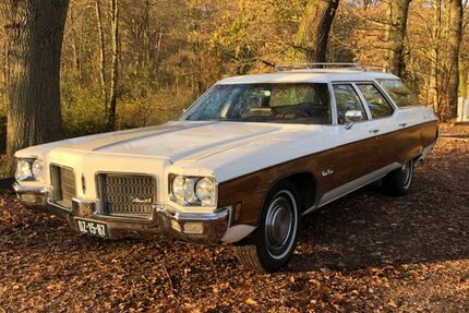 Oldsmobile Custom Cruiser 84.000 km 17.500 &euro; Nettetal 41334