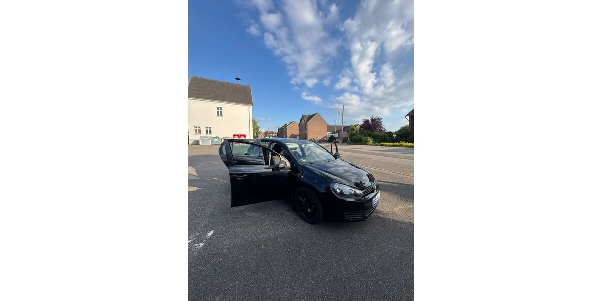VW Golf 291.000 km 3.990 &euro; Heinsberg 52525