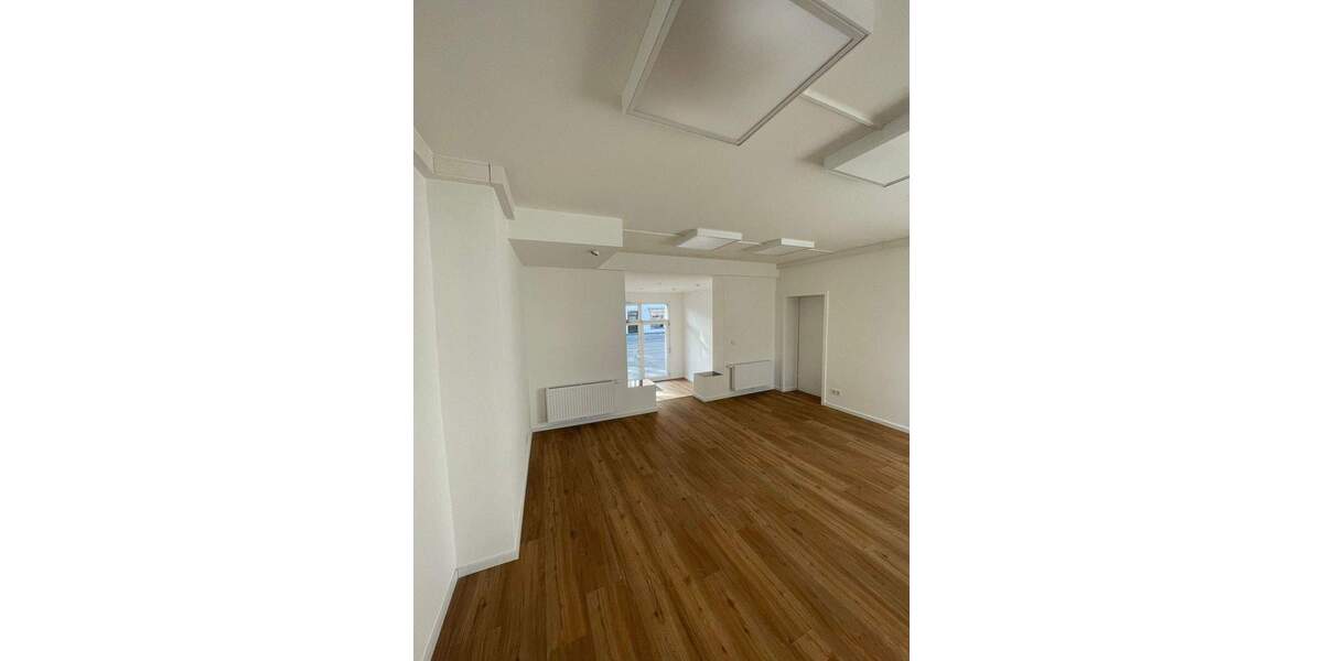 Gewerbeobjekt Düsseldorf Flingern Nord - 2 Zimmer, 58 m&sup2;, 850&euro; | Angebot:25740828