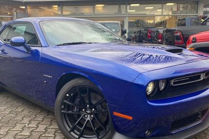Dodge Challenger 23.500 km 49.800 &euro; Krefeld 47805