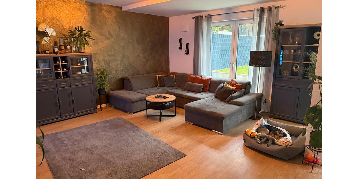 Erdgeschoßwohnung Mönchengladbach Süd - 3 Zimmer, 110 m&sup2;, 1.463&euro; | Angebot:26034993