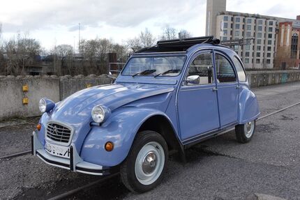 Citroen 2 CV 105.035 km 17.900 &euro; Düsseldorf 40477