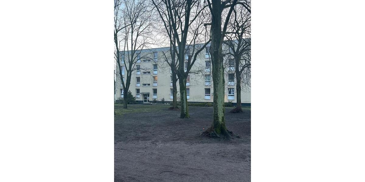 Erdgeschoßwohnung Moers - 3 Zimmer, 70 m&sup2;, 490&euro; | Angebot:26636037