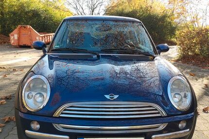 Mini ONE 212.000 km 1.100 &euro; Kaarst 42564