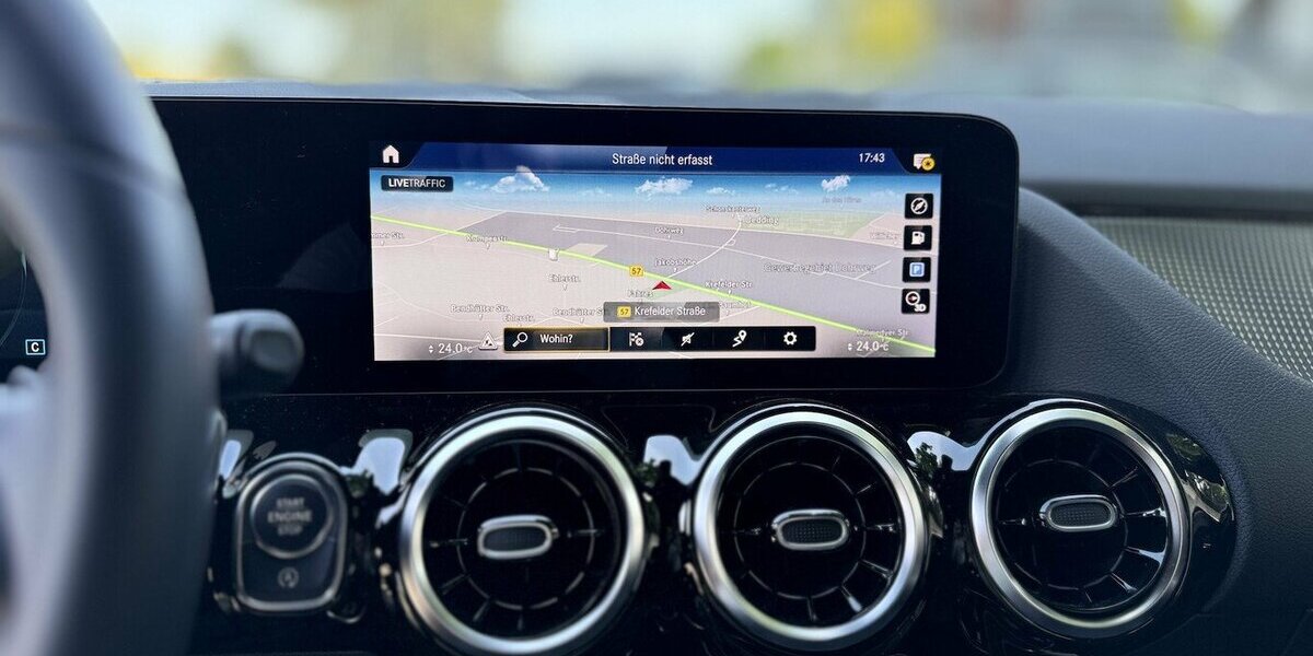 Mercedes-Benz B 200 d Comand Online / Kamera / Teilleder / DAB 34.000 km 25.290 &euro; Mönchengladbach 41066