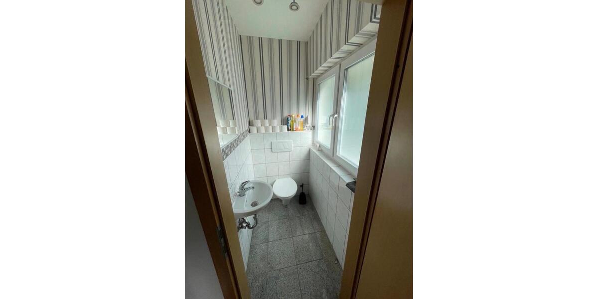 Etagenwohnung Wassenberg - 5 Zimmer, 63 m&sup2;, 900&euro; | Angebot:25170779