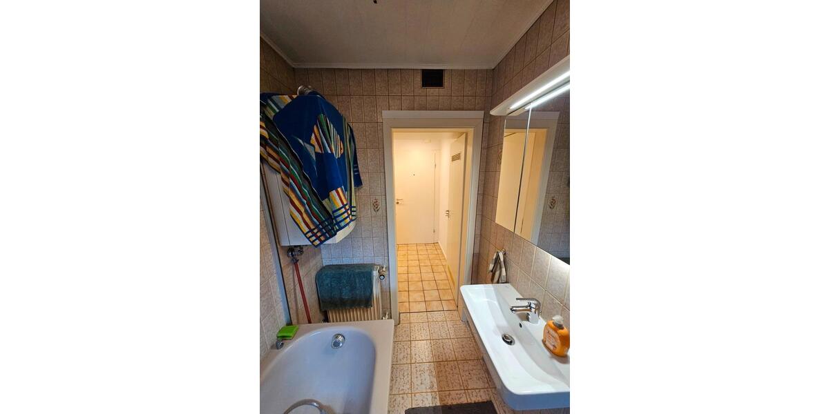 Etagenwohnung Mönchengladbach West - 3 Zimmer, 60 m&sup2;, 150.000&euro; | Angebot:26058815