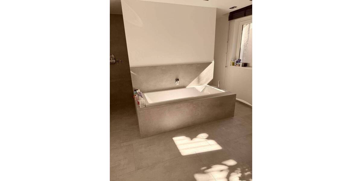 Doppelhaushälfte Meerbusch Büderich - 6 Zimmer, 242 m&sup2;, 8.500&euro; | Angebot:26881313