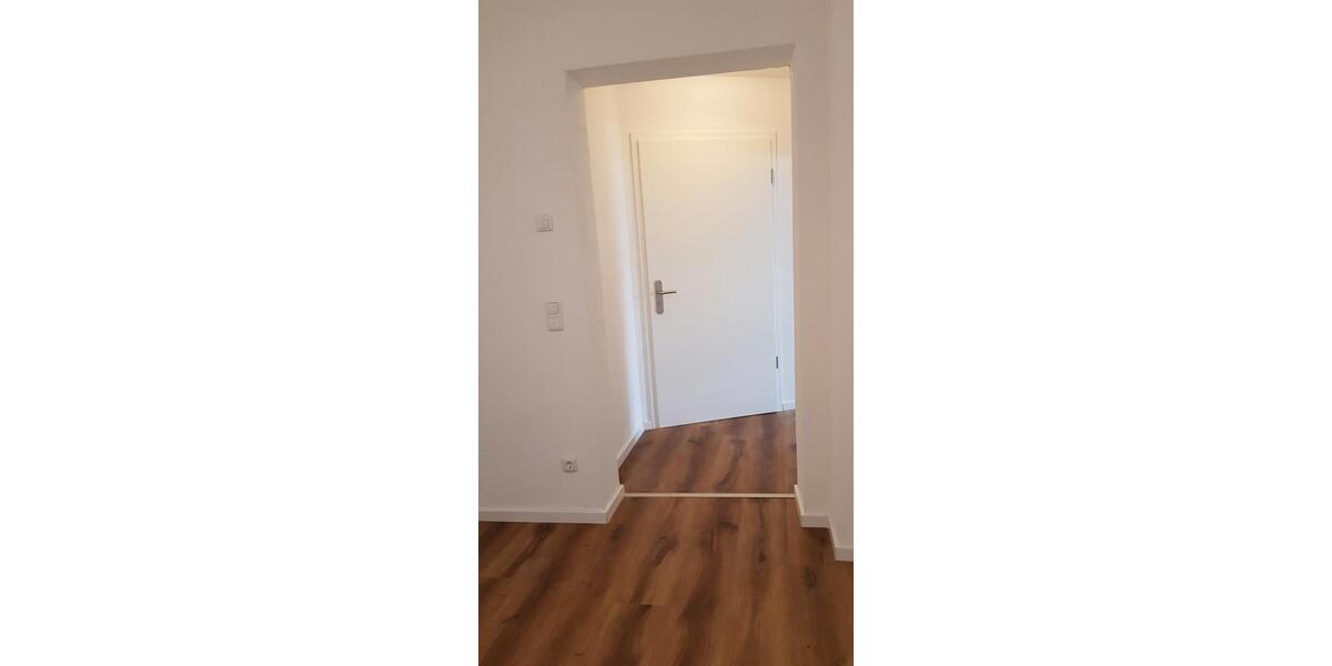 Dachgeschoßwohnung Viersen - 2 Zimmer, 60 m&sup2;, 690&euro; | Angebot:26552458