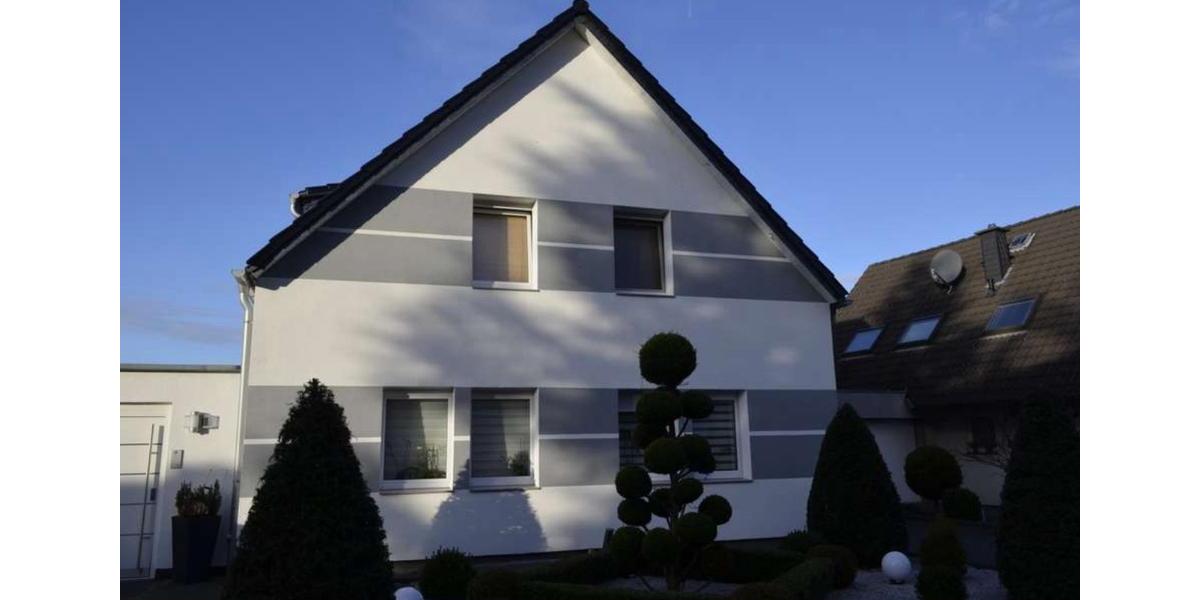 Einfamilienhaus Mönchengladbach Süd - 7 Zimmer, 243 m&sup2;, 634.000&euro; | Angebot:26014497