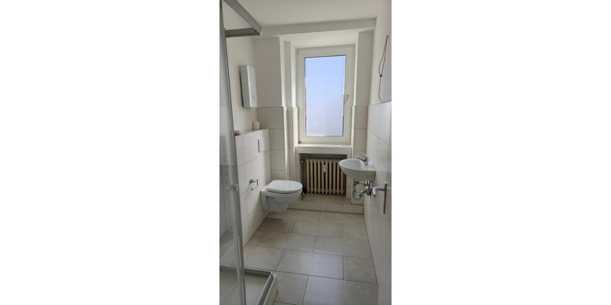 Dachgeschoßwohnung Neukirchen-Vluyn Vluyn - 2 Zimmer, 47 m&sup2;, 377&euro; | Angebot:26622652