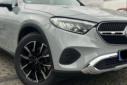 Mercedes-Benz GLC 200 4.300 km 51.798 &euro; Mönchengladbach 41063