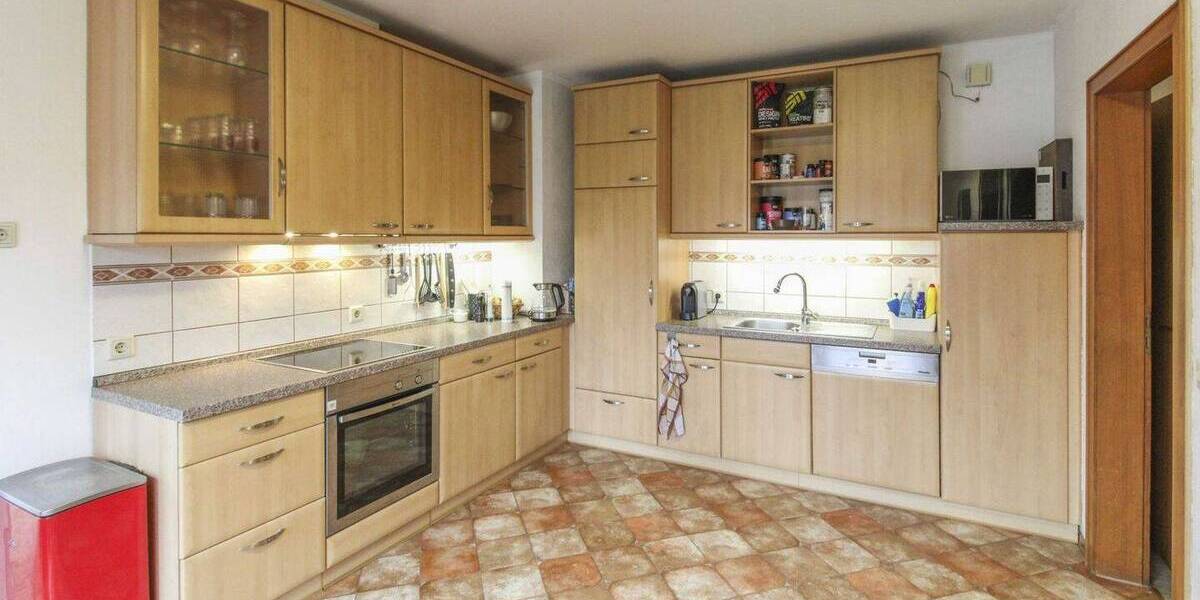 Einfamilienhaus Viersen Dülken - 9 Zimmer, 214 m&sup2;, 595.000&euro; | Angebot:26331360