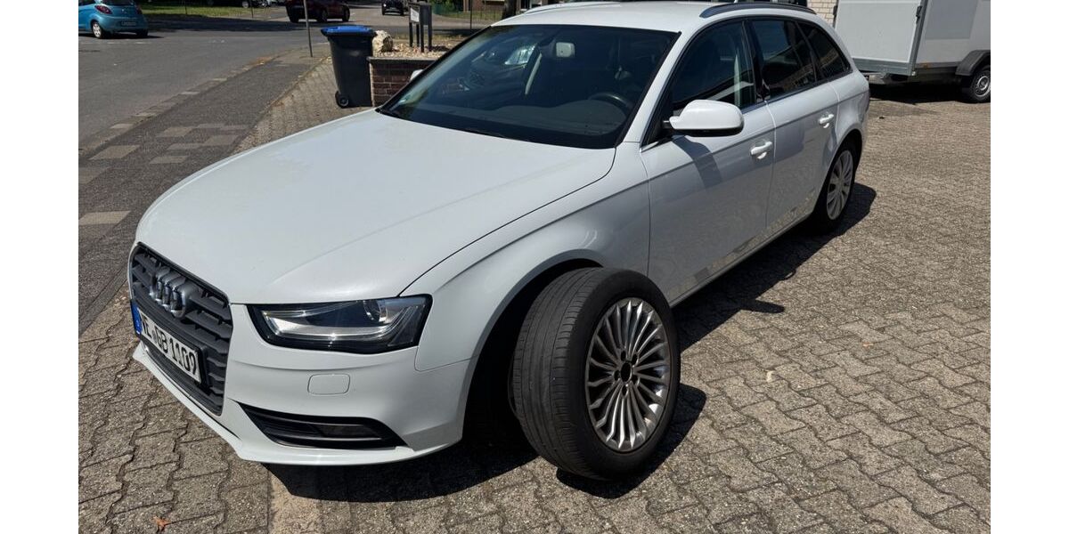 Audi A4 174.000 km 10.490 &euro; Grevenbroich 41515