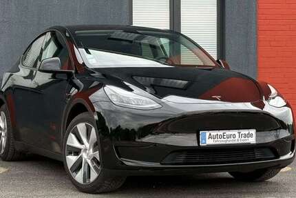 Tesla Model Y 38.453 km 33.500 &euro; Neuss 41472