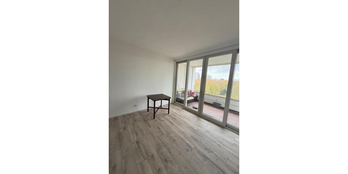 Terrassenwohnung Düsseldorf Stadtbezirk 3 - 1 Zimmer, 42 m&sup2;, 1.234&euro; | Angebot:25992976