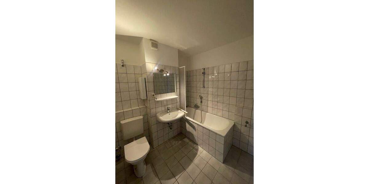 Etagenwohnung Grefrath - 2 Zimmer, 62 m&sup2;, 550&euro; | Angebot:25692299