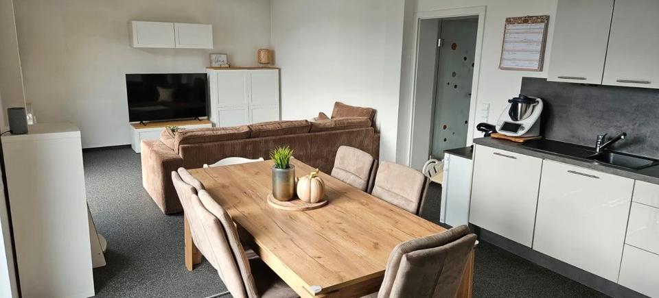 Erdgeschoßwohnung Hückelhoven - 3 Zimmer, 103 m&sup2;, 1.140&euro; | Angebot:25941043