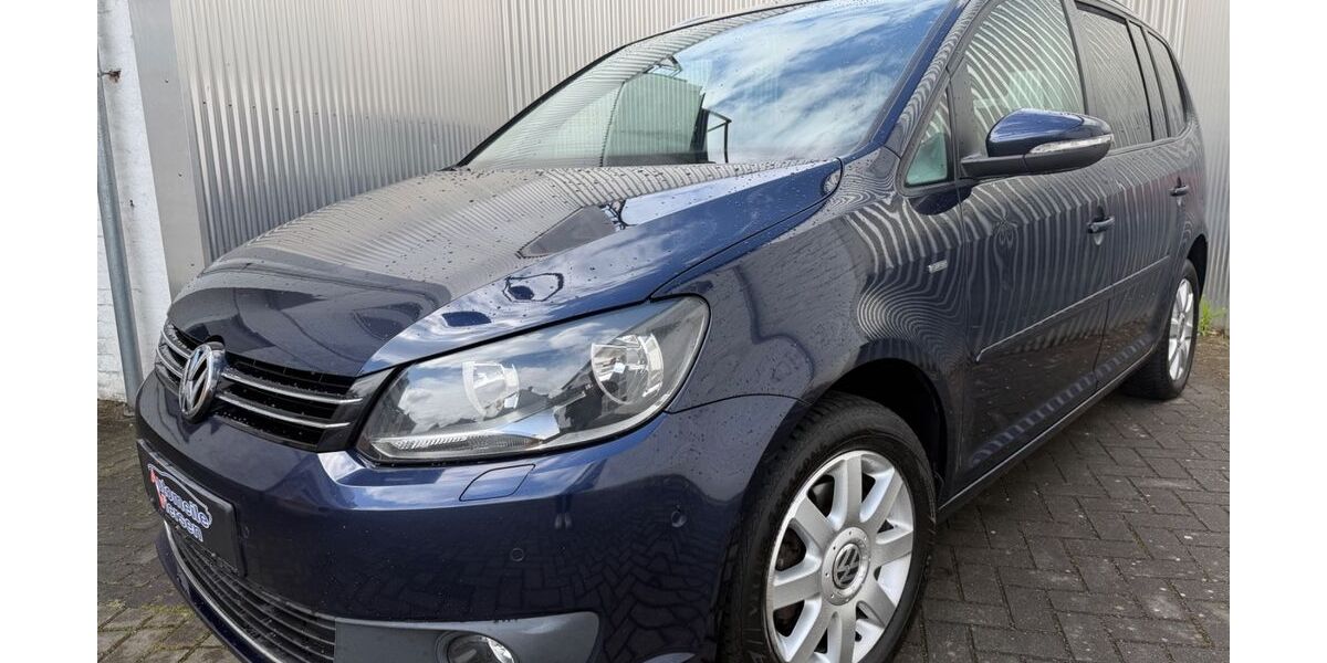 VW Touran 328.000 km 4.250 &euro; Viersen 41748