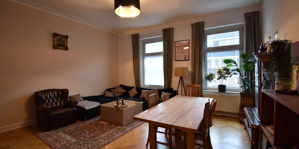 Etagenwohnung Düsseldorf Unterbilk - 3 Zimmer, 79 m&sup2;, 1.325&euro; | Angebot:24384323