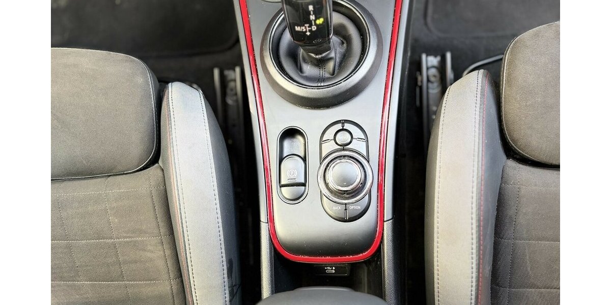 Mini John Cooper Works Countryman ALL4 / PANO / 306PS 79.000 km 29.490 &euro; Mönchengladbach 41066