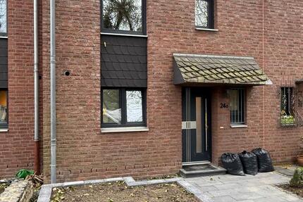 Haus Krefeld Gellep-Stratum - 4 Zimmer, 125 m&sup2;, 2.050&euro; | Angebot:26025206