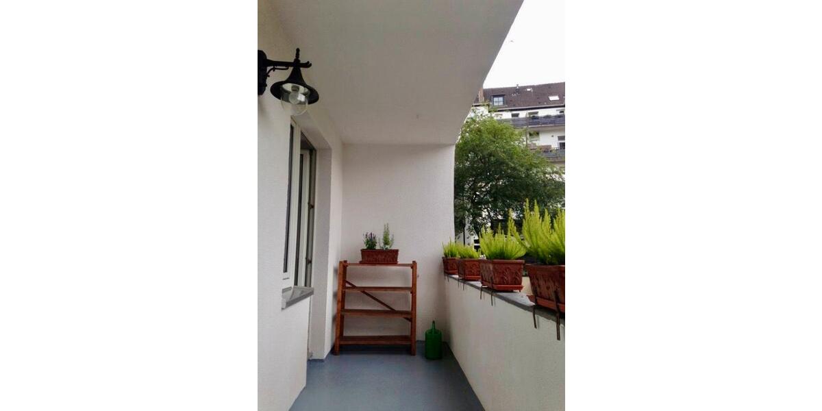 Erdgeschoßwohnung Düsseldorf Düsseltal - 2 Zimmer, 70 m&sup2;, 1.300&euro; | Angebot:26699412
