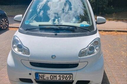 Smart ForTwo 88.100 km 6.300 &euro; Neuss 41462