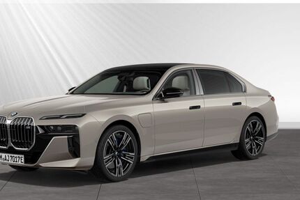 BMW M760 31.990 km 108.781 &euro; Moers 47441