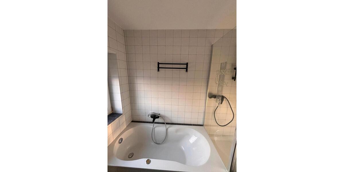 Dachgeschoßwohnung Nettetal - 2 Zimmer, 58 m&sup2;, 133.000&euro; | Angebot:26455465