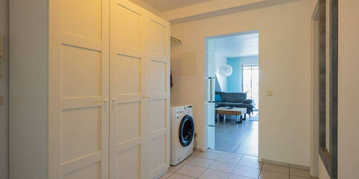 Etagenwohnung Krefeld / Cracau Cracau - 4 Zimmer, 91 m&sup2;, 259.000&euro; | Angebot:25695251