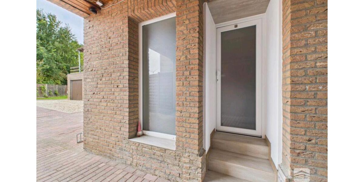 Etagenwohnung Heinsberg - 3 Zimmer, 135 m&sup2;, 1.100&euro; | Angebot:26005048