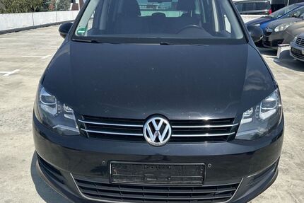 VW Sharan 184.000 km 9.900 &euro; Neuss 41462