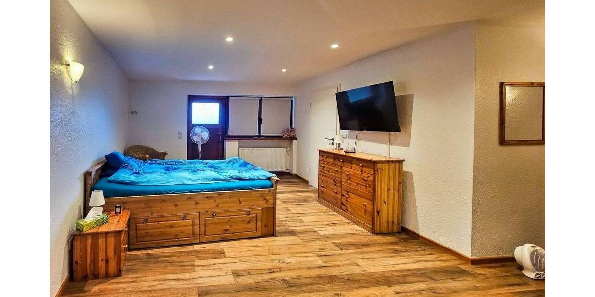 Einfamilienhaus Viersen Rahser - 8 Zimmer, 240 m&sup2;, 295.000&euro; | Angebot:26658608