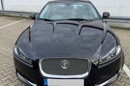 Jaguar XF 254.000 km 7.990 &euro; Viersen 41749