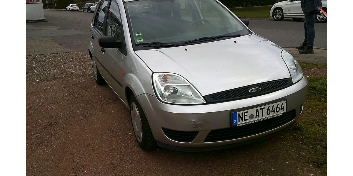 Ford Fiesta 91.800 km 1.700 &euro; Grevenbroich 41516