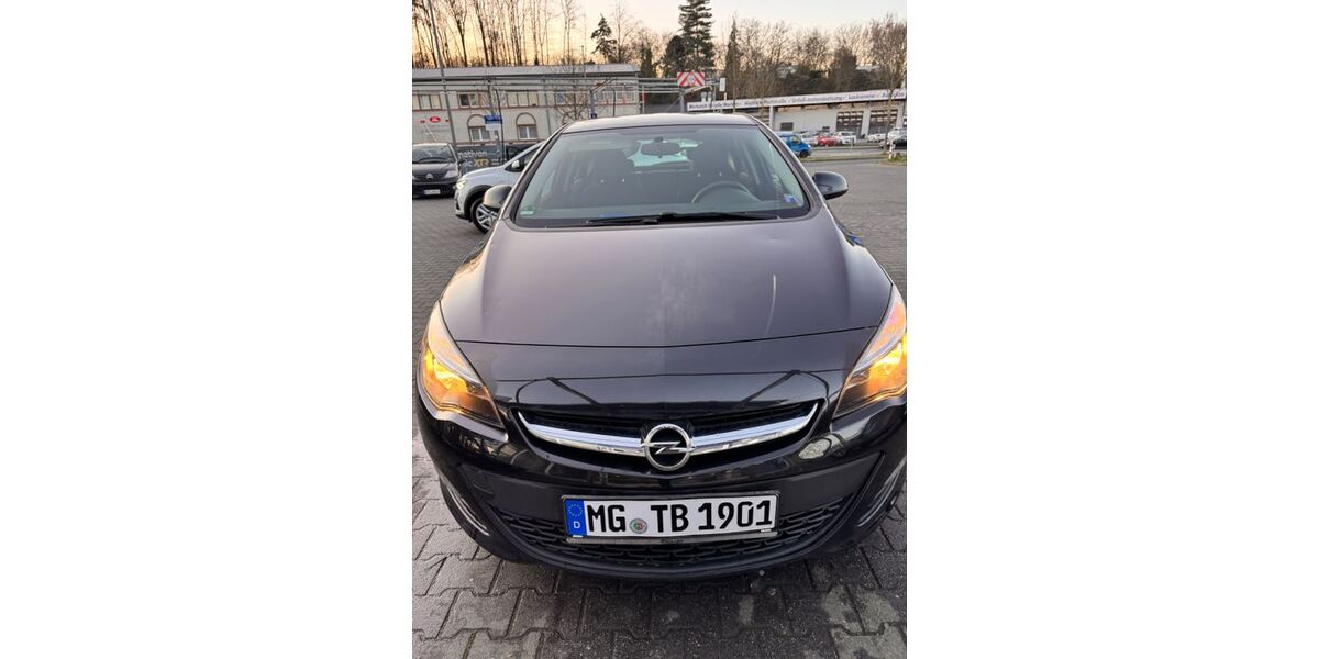 Opel Astra 125.000 km 5.300 &euro; Mönchengladbach 41238