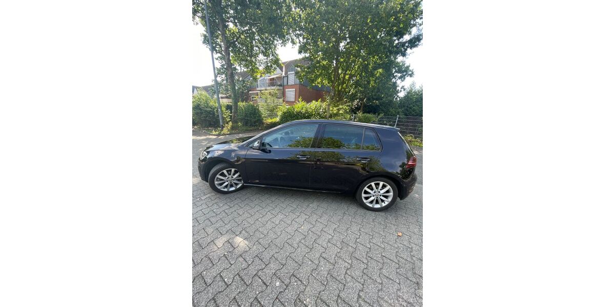 VW Golf 146.000 km 16.350 &euro; Nettetal 41334