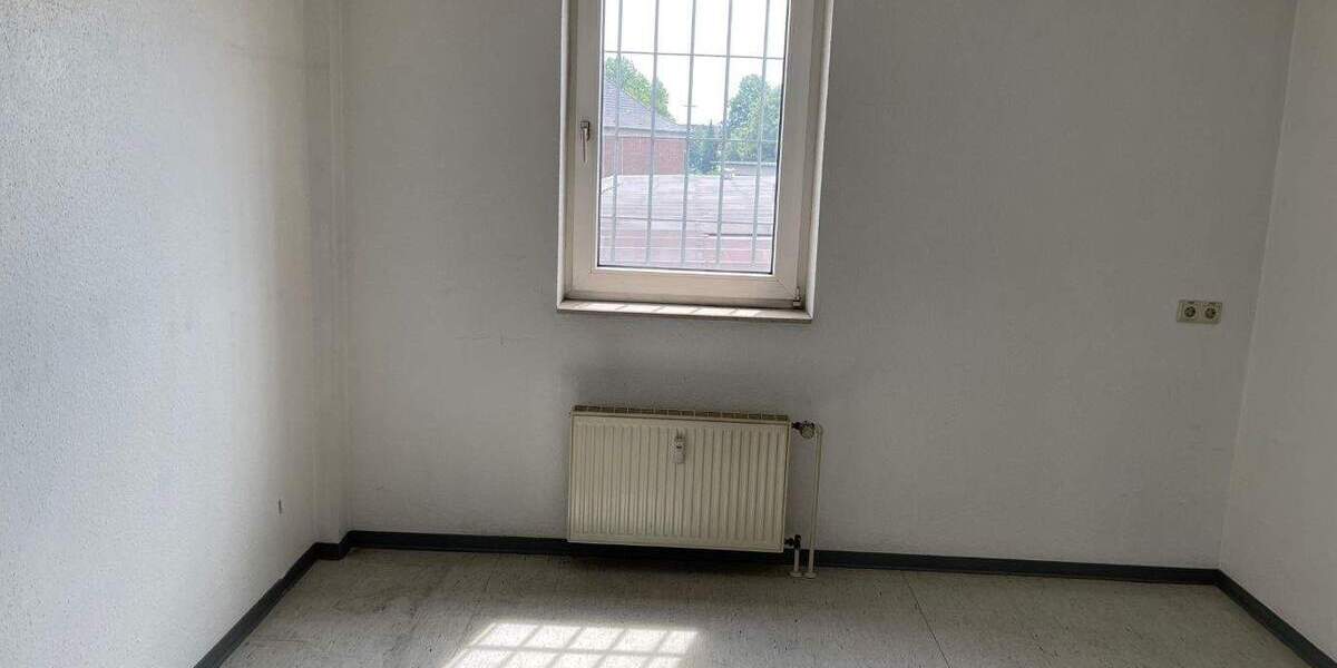 Gewerbeobjekt Krefeld Kempener Feld/Baakeshof - 2.580&euro; | Angebot:25870225