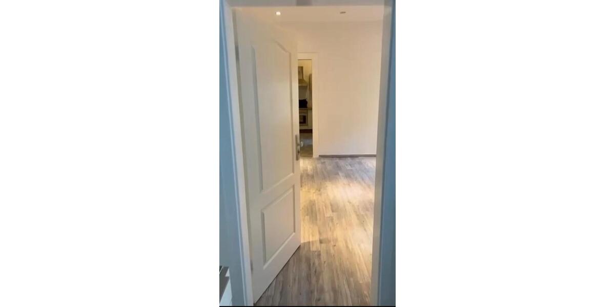 Etagenwohnung Krefeld - 2.5 Zimmer, 64 m&sup2;, 580&euro; | Angebot:24963315