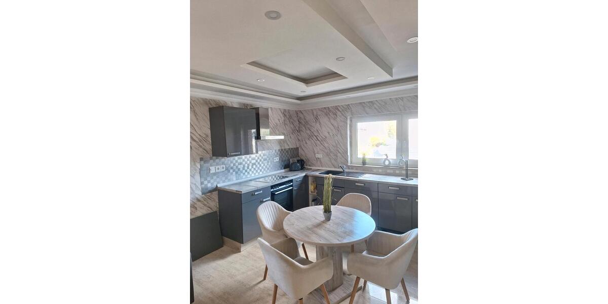 Etagenwohnung Krefeld Benrad - 2 Zimmer, 70 m&sup2;, 25&euro; | Angebot:26033844