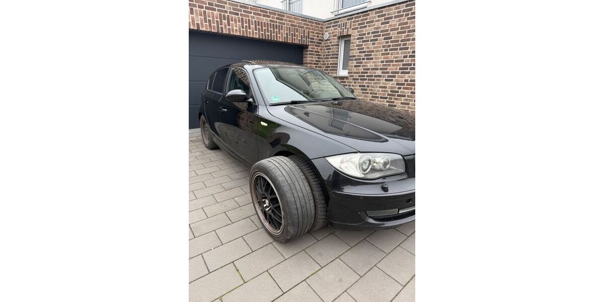 BMW 118 276.000 km 2.999 &euro; Kerken 47647