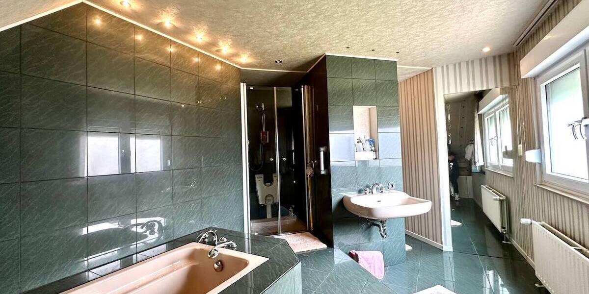 Doppelhaushälfte Grevenbroich Wevelinghoven - 3 Zimmer, 118 m&sup2;, 379.000&euro; | Angebot:26672405