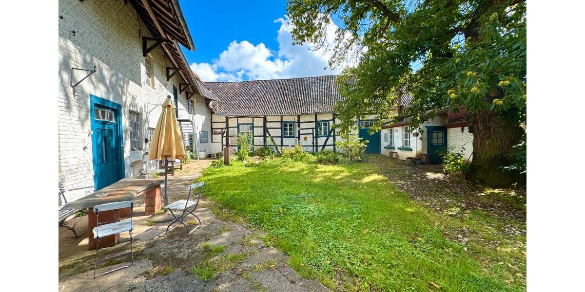 Einfamilienhaus Jüchen - 7 Zimmer, 164 m&sup2;, 639.000&euro; | Angebot:24997361
