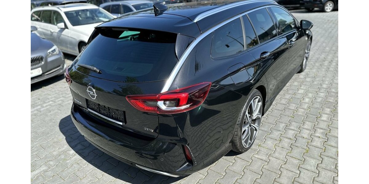 Opel Insignia B Sports Tourer GSi 4x4 / Headup / Pano 140.000 km 11.890 &euro; Mönchengladbach 41066