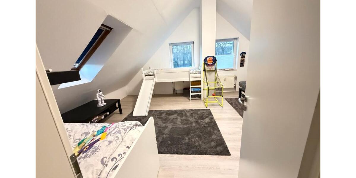 Maisonettenwohnung Wassenberg - 4 Zimmer, 120 m&sup2;, 1.080&euro; | Angebot:25611921