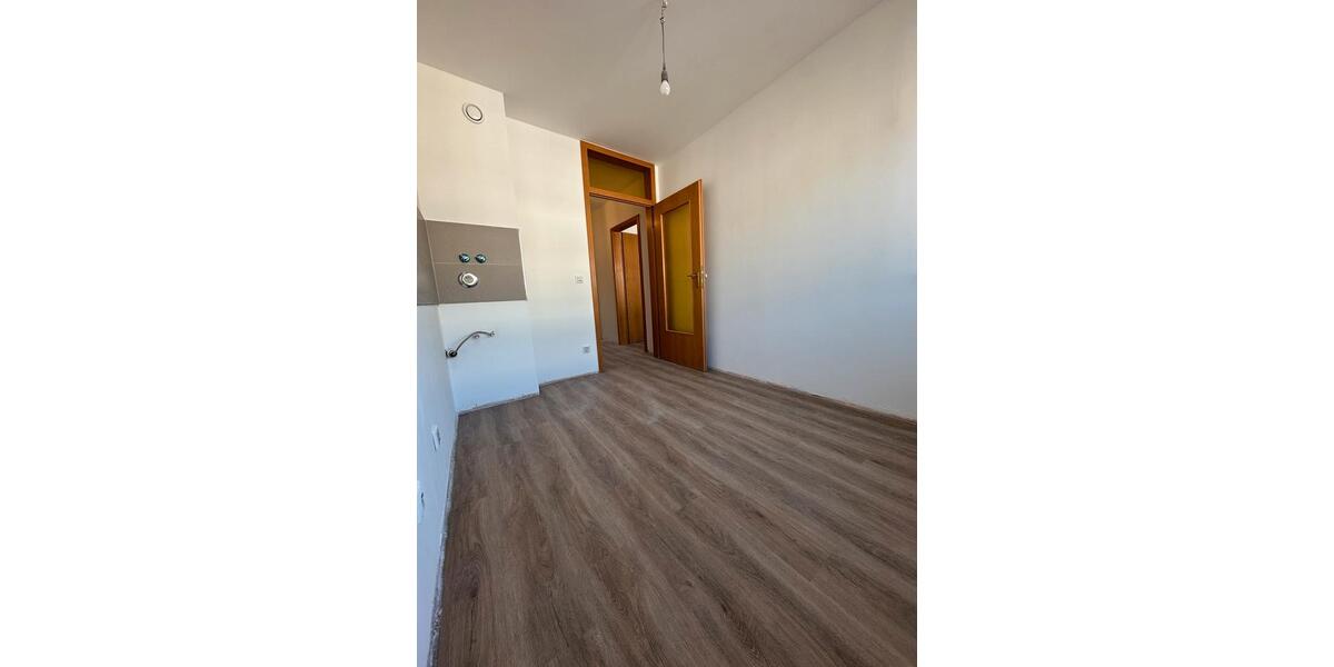 Etagenwohnung Düsseldorf Düsseltal - 2 Zimmer, 68 m&sup2;, 1.400&euro; | Angebot:25957360