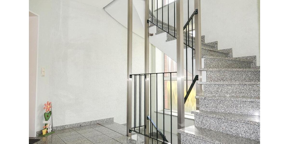 Dachgeschoßwohnung Hückelhoven - 1 Zimmer, 68 m&sup2;, 550&euro; | Angebot:26602715